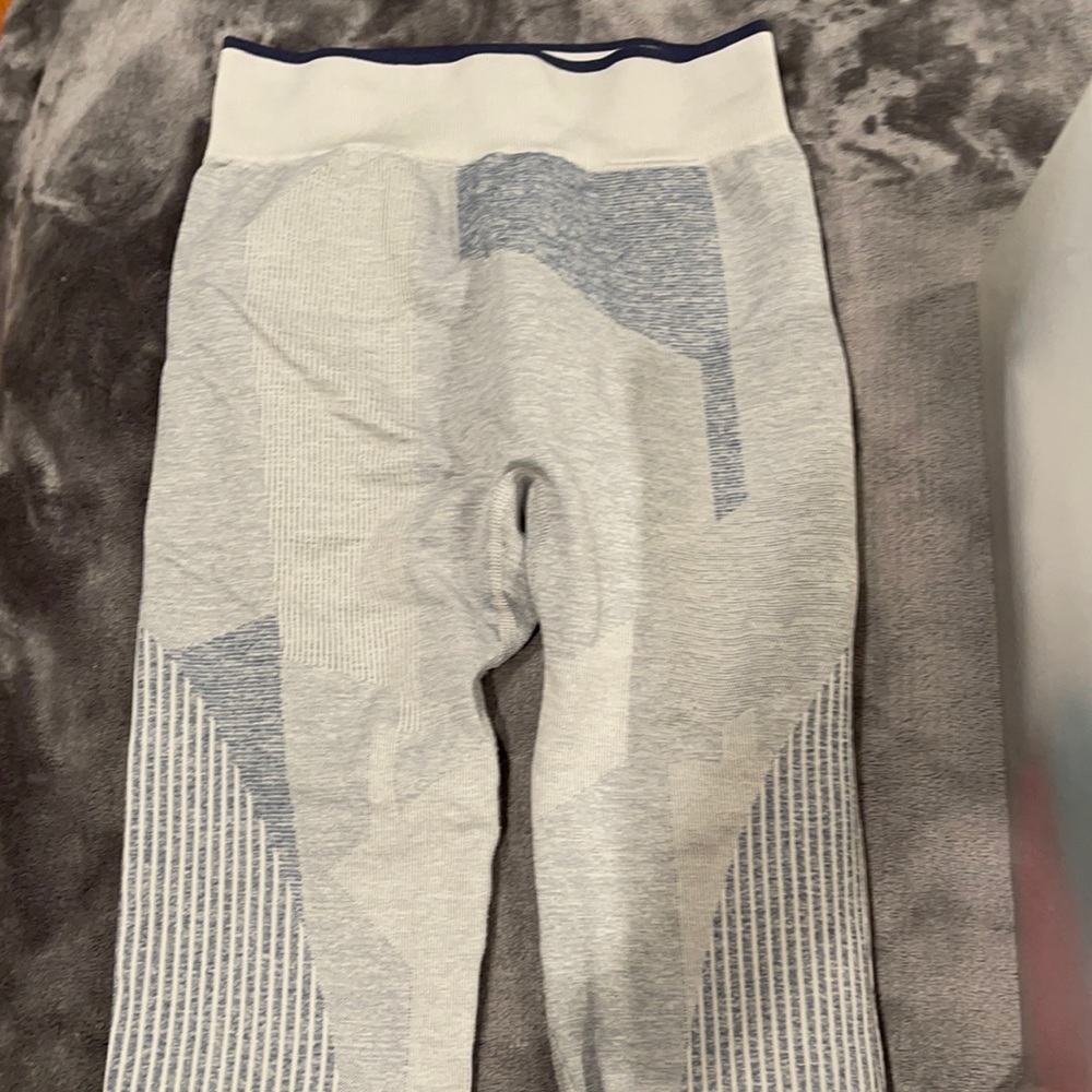 Adidas leggings
